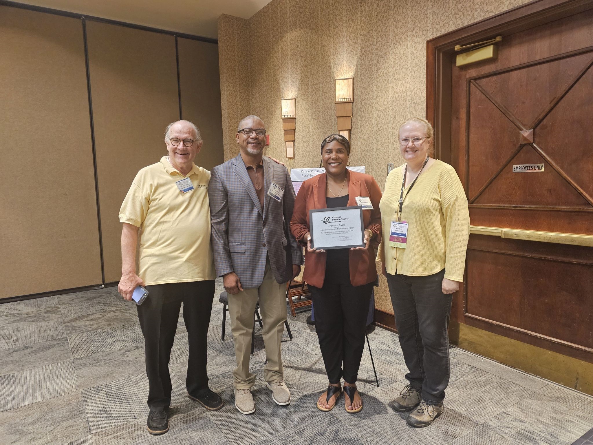 UG Transit_Innovation Award_2024.08.jpg